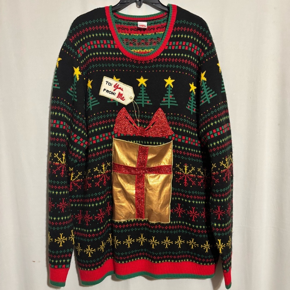Holiday Time Black Red Green and Gold Christmas Sweater 3XL with Golden Gift